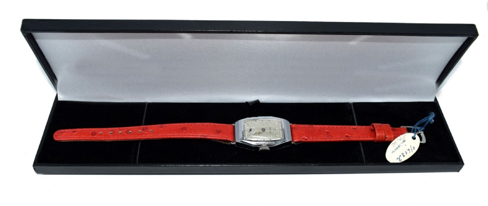 Art Deco Ladies Chrome Wristwatch Old Stock, Never Worn, Newly Serviced, 1930 View VIII