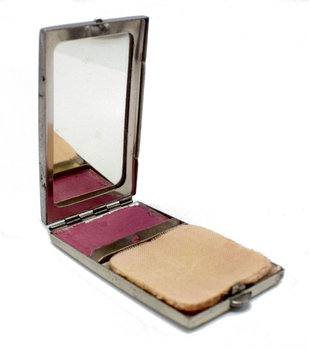 Art Deco Chrome And Enamel Ladies Powder Compact, c1935 View VIII