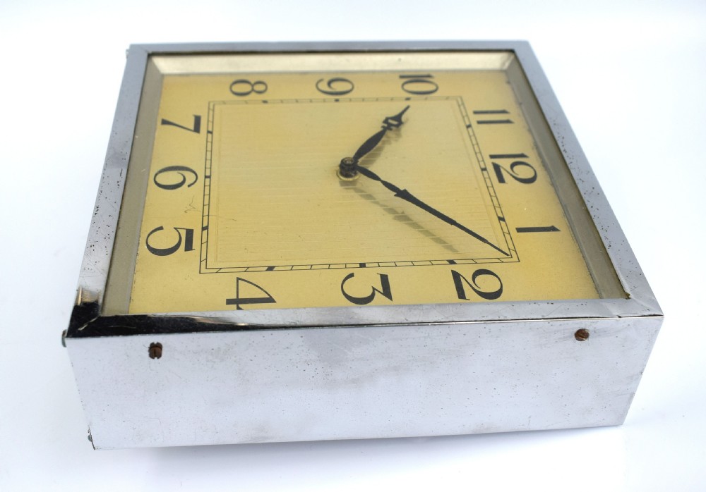 Large 1930's Art Deco Chrome Mantle Clock View V