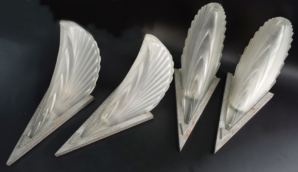 Matching Set Of 1930's Art Deco French Wall Light Sconces - Set Of Four View IX