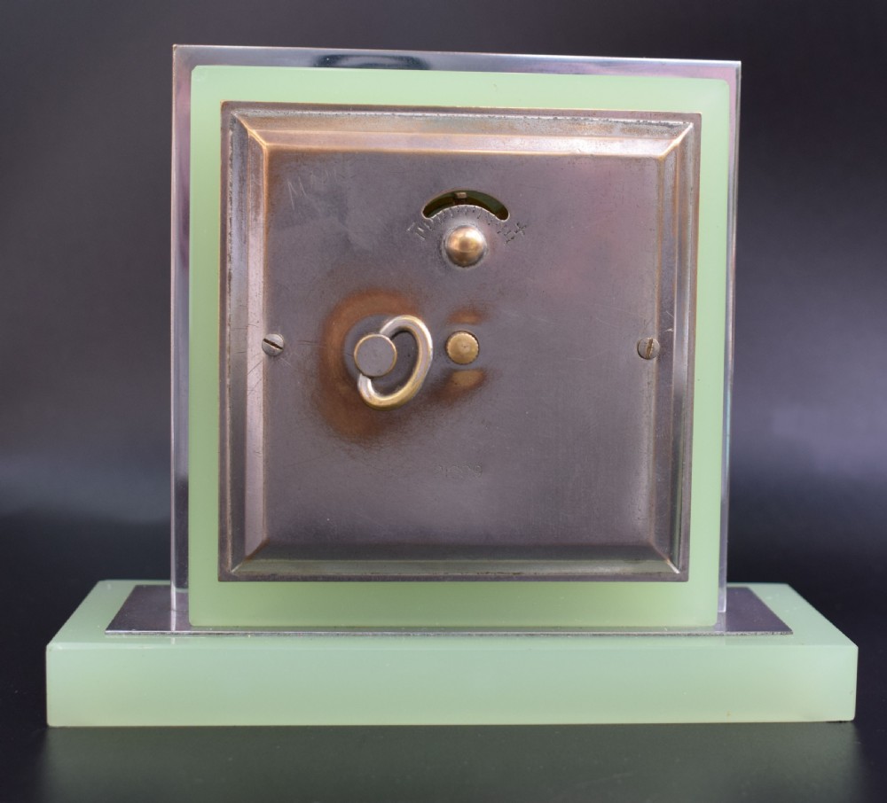 1930's Art Deco Green Glass & Chrome Clock View IV