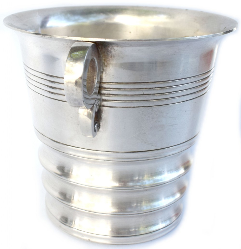 1930's Art Deco Modernist Ice Bucket View IV