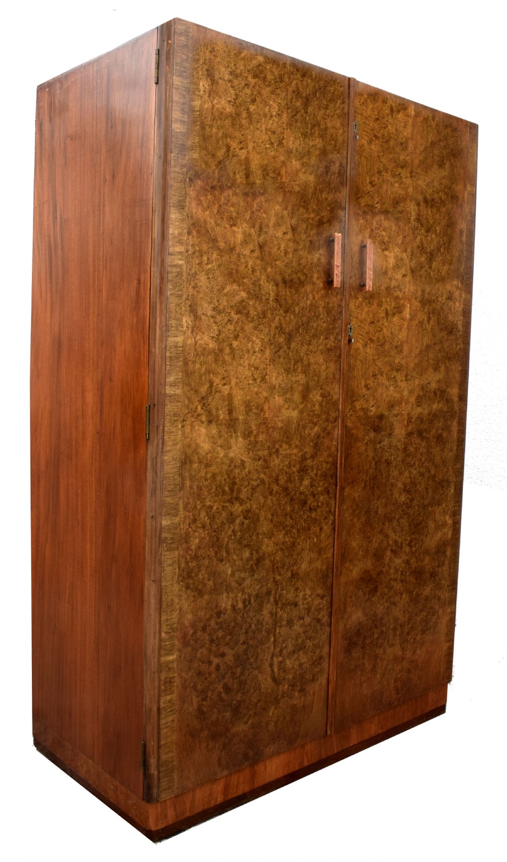 Art Deco Figured Walnut Wardrobe, C1930 View VII