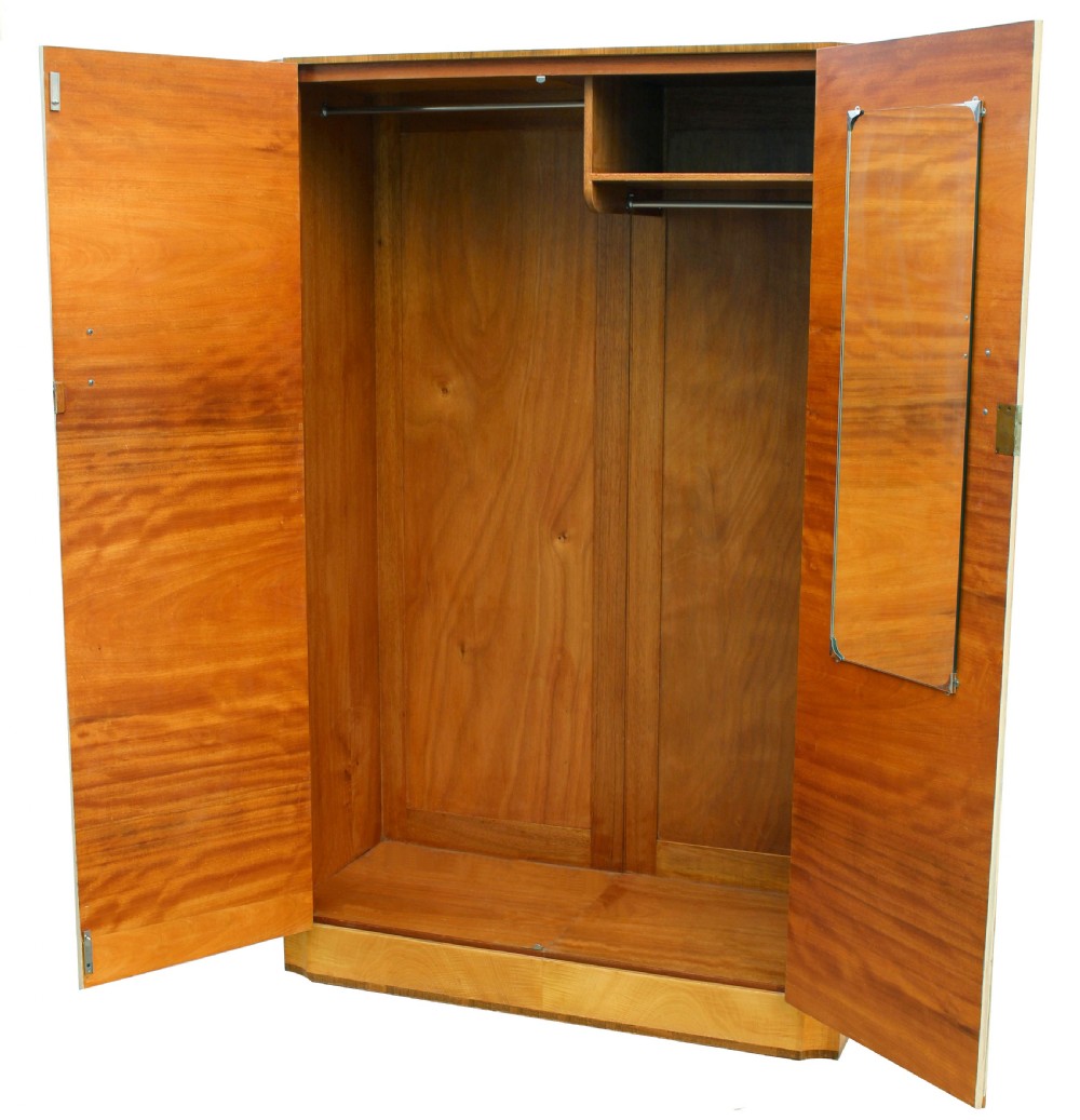 Art Deco Blonde Tiger Grain Birch Double Wardrobe, c1930 View II