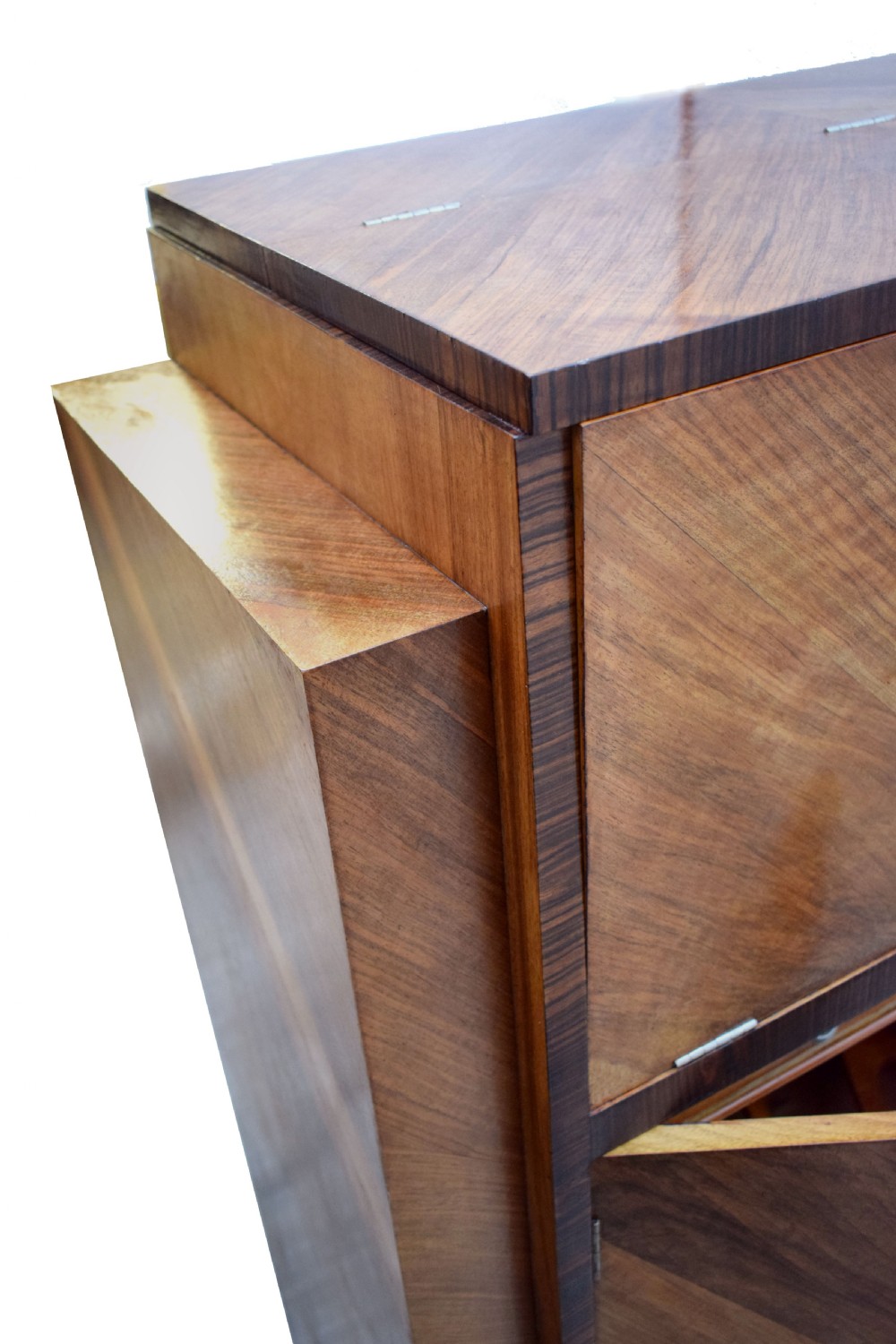 Art Deco Modernist Cocktail Cabinet, Dry Bar in Walnut & Macassar Ebony, c1930 View X