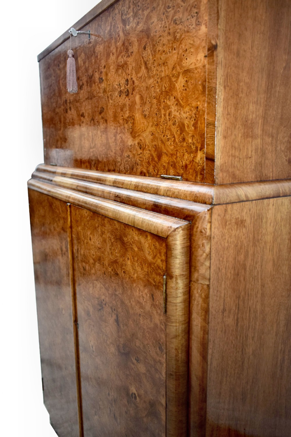 Art Deco Walnut Upright Cocktail Cabinet, c1930's View XI