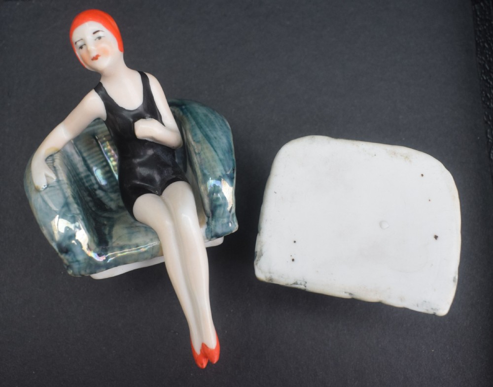 Art Deco Flapper Dressing Table Trinket Box, c1930s View IX