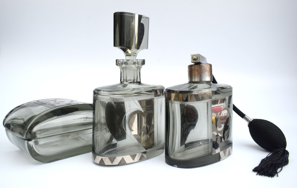Art Deco Ladies perfumery Set, Czech, c1930 View VI