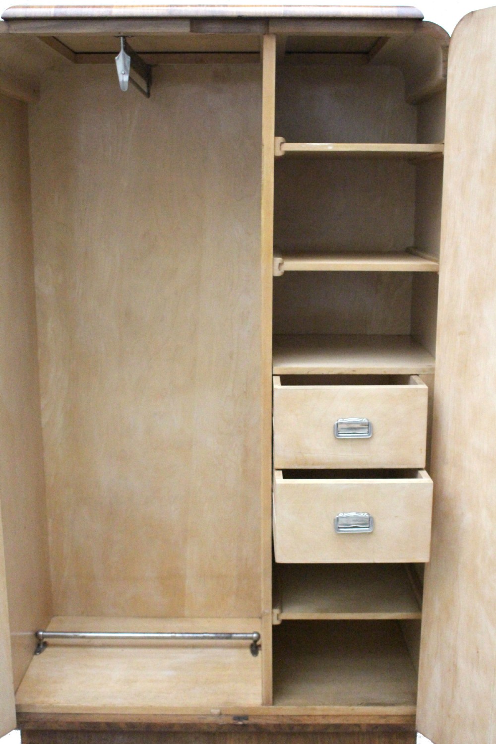 Art Deco Highly Figured Walnut Double Wardrobe, c1930 View VIII