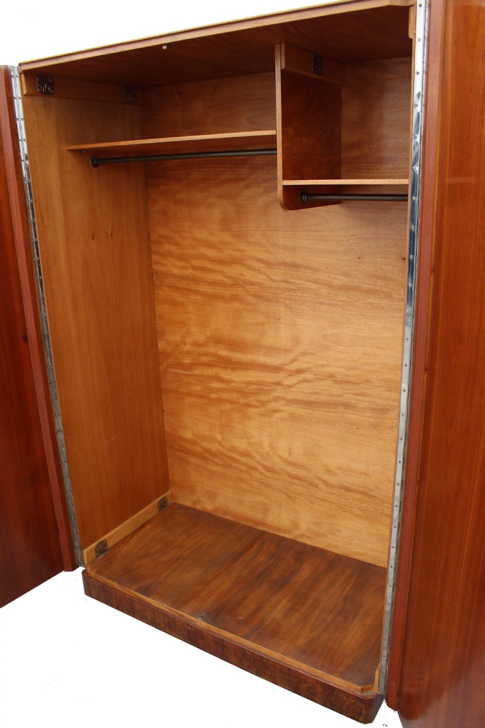 Art Deco Double Wardrobe in Blonde Sycamore , c1930 View XI