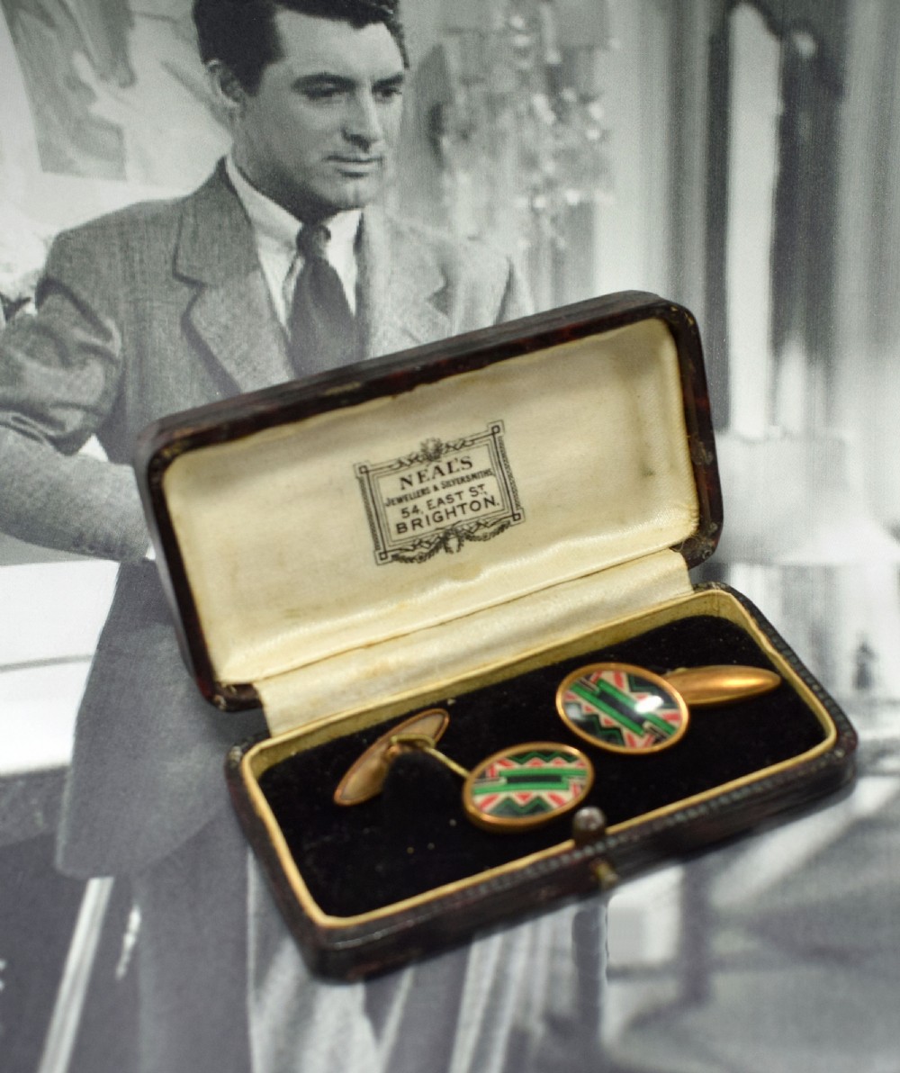 Art Deco Modernist Matching Pair of Enamel Gents Cufflinks, circa 1930