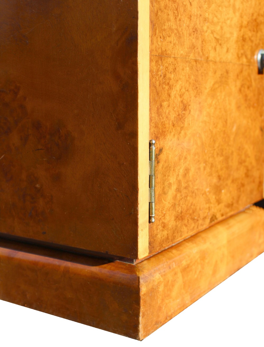 Art Deco Pair Of Walnut Bedside Cabinets, c1930 View VII