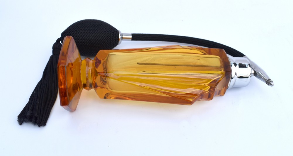 Large Art Deco Amber Glass Perfume Atomiser, c1930 View VI