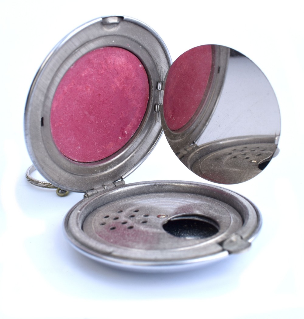Art Deco Ladies Green Enamel & Chrome Powder Compact, c1930  View VI