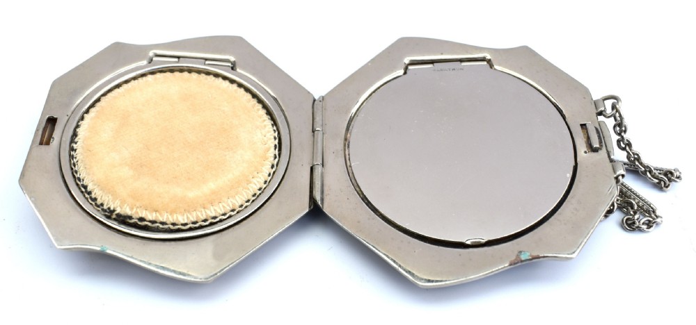 Art Deco & Enamel Guilloche Ladies Powder Compact, c1930 View VII