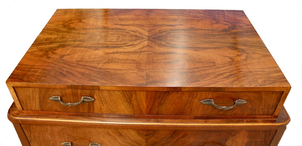 Art Deco Figured Walnut Chest Of Five Drawers, c1930 View VII