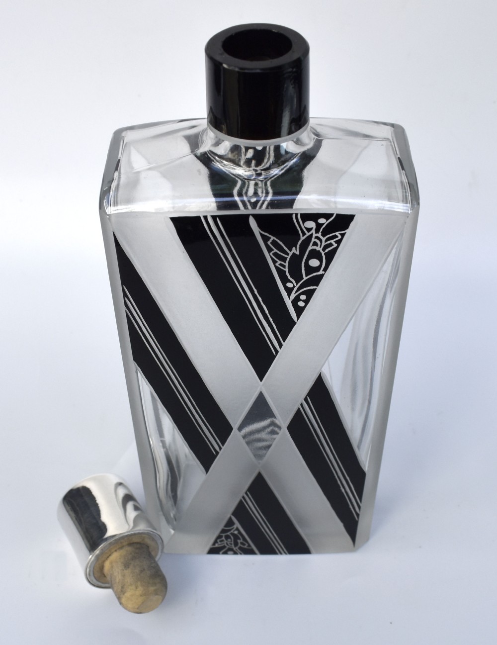 Art Deco Black Enamel Liquor Glass Set, c1930 View VIII