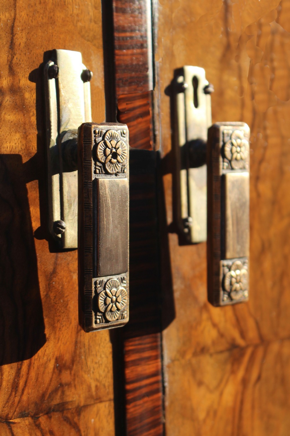 Art Deco Figured Walnut Double Wardrobe, c1930 View IX