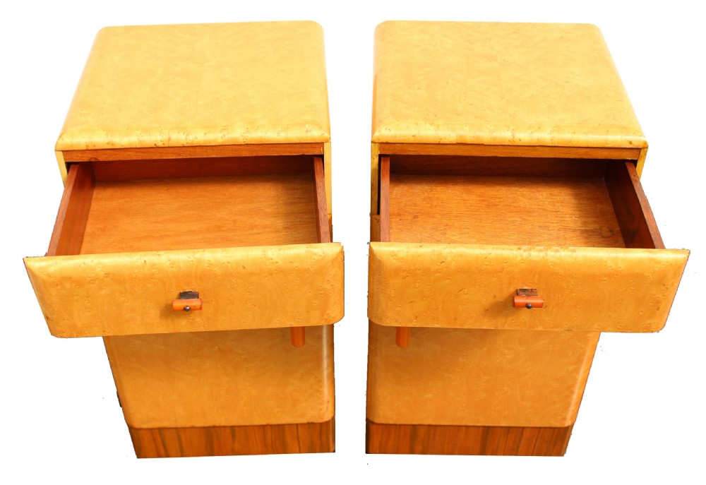 Art Deco Pair of Matching Bedside Cabinets in Blonde Maple, 1930s  View V