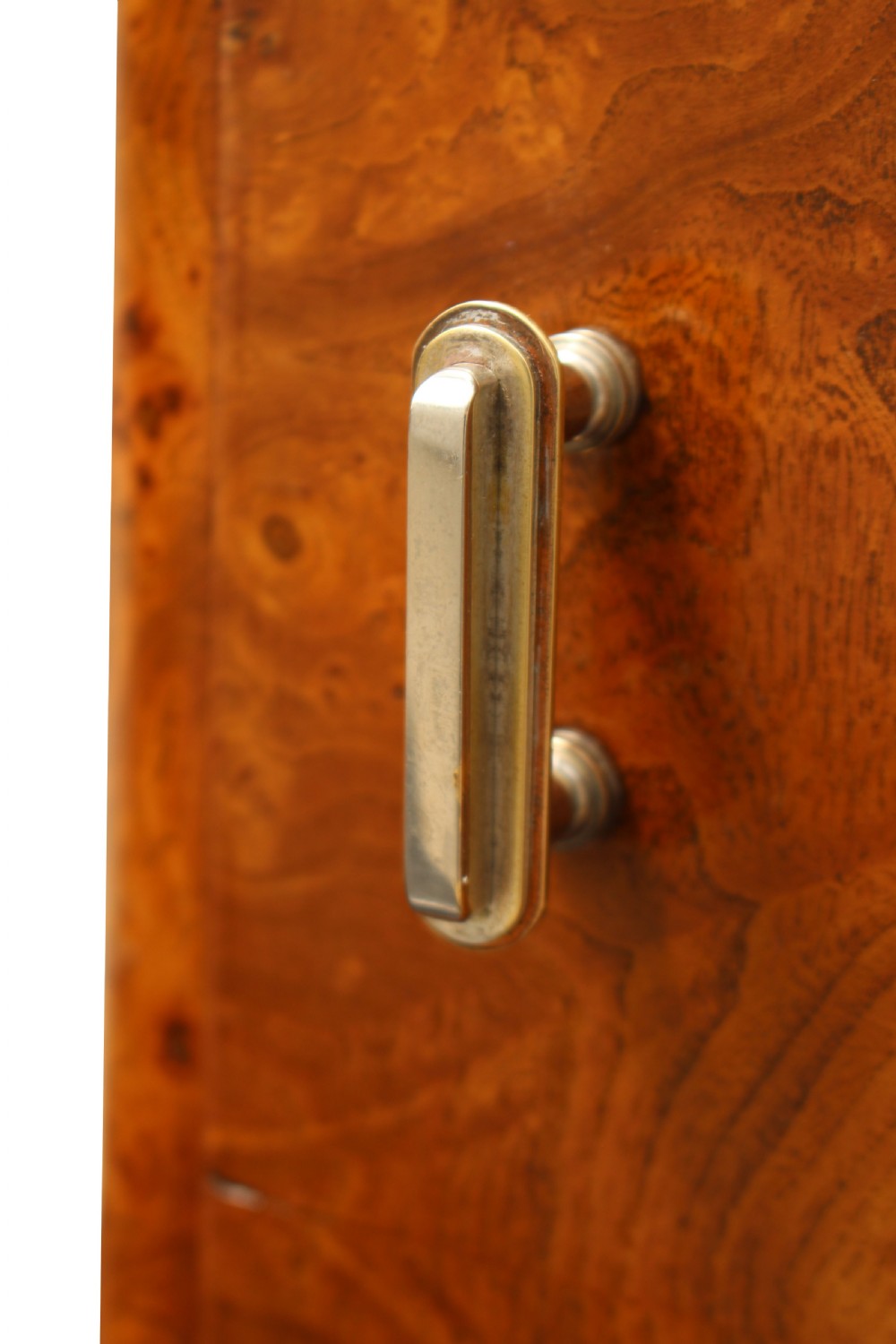 Art Deco Italian Pair of Matching Bedside Table Cabinets in Walnut, c1930 View XIII