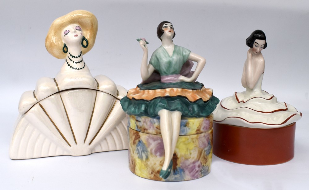 Art Deco Flapper Girl Powder Box, c1930's  View VIII