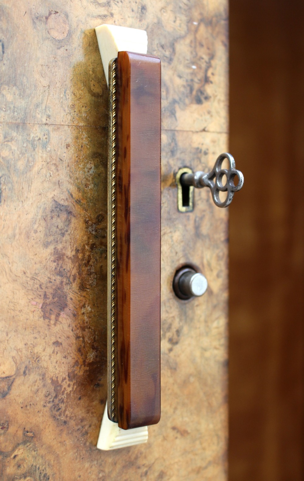 Art Deco Triple Walnut Three Door Wardrobe, c1930 View XI
