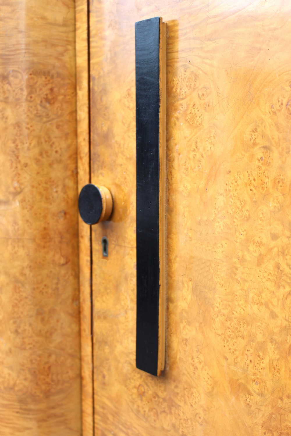 Art Deco Blonde Burr Maple Triple Wardrobe, c1930 View XII