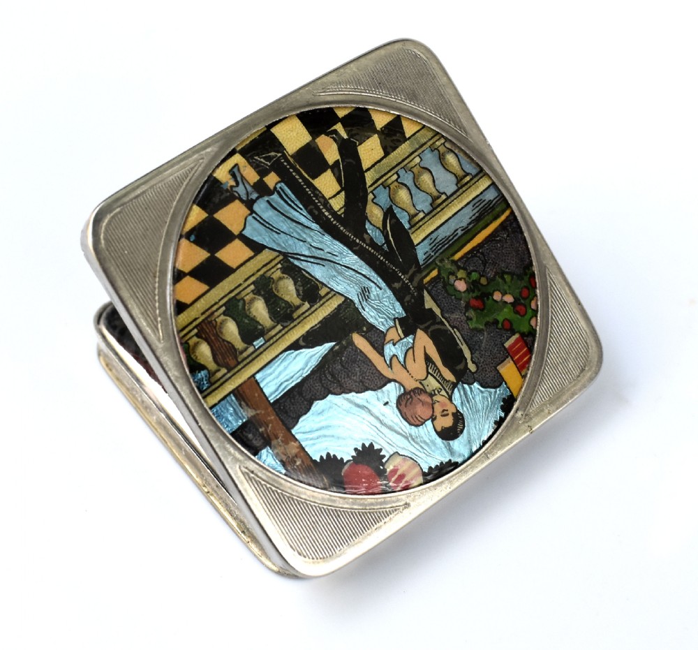 Art Deco Foiled Backed Stratnoid 1930's Ladies Powder Compact View VI