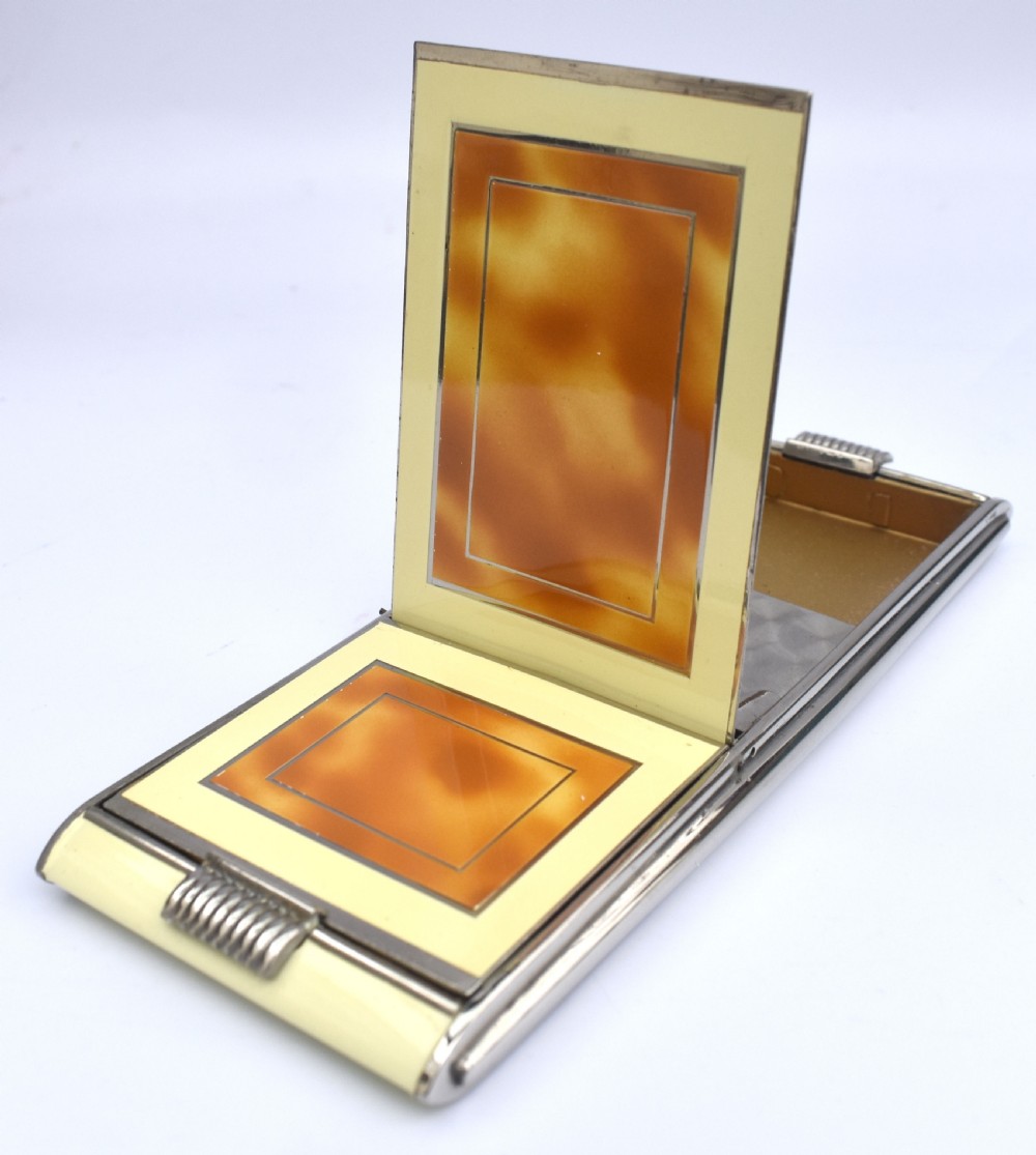 Art Deco Streamline Enamel Combination Compact, c1930 View IV