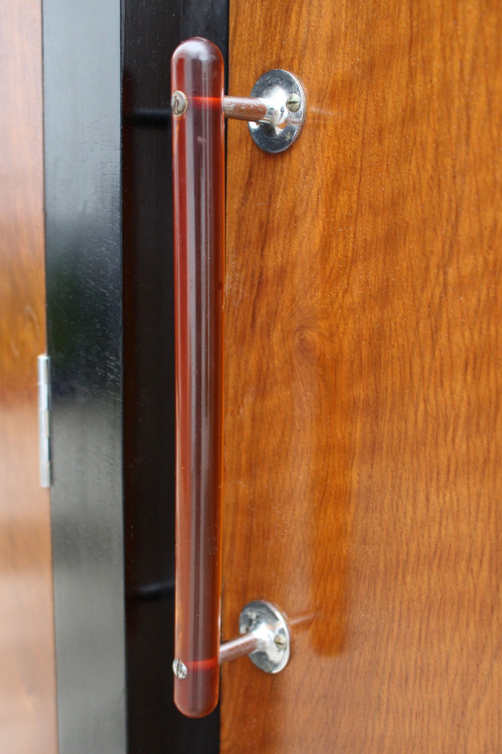 Art Deco Skyscraper Four Door Triple Wardrobe, c1930 View XI