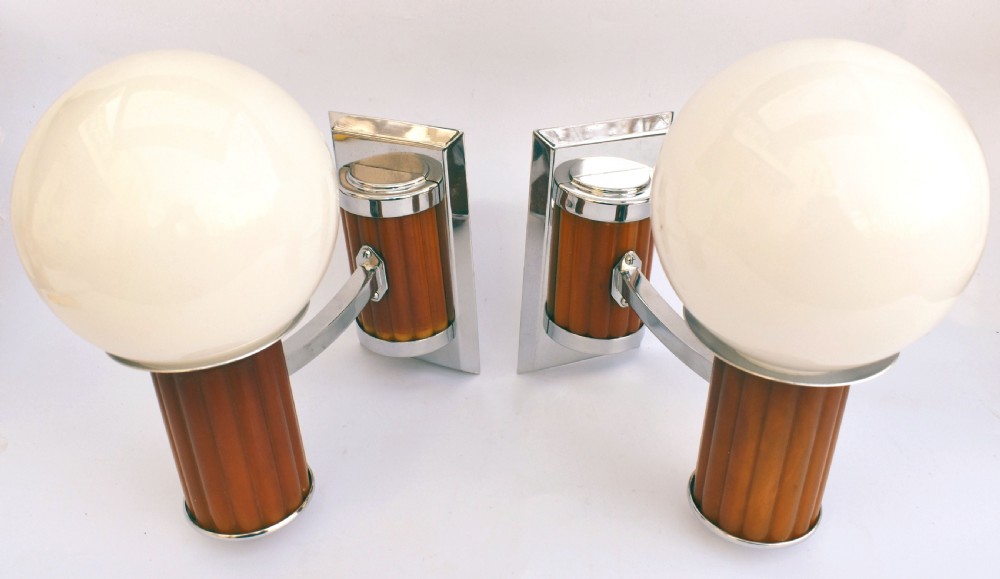 Art Deco Odeon Cinema Bakelite Catalin Globe Shade Wall Light Sconces, Circa 1930's View III