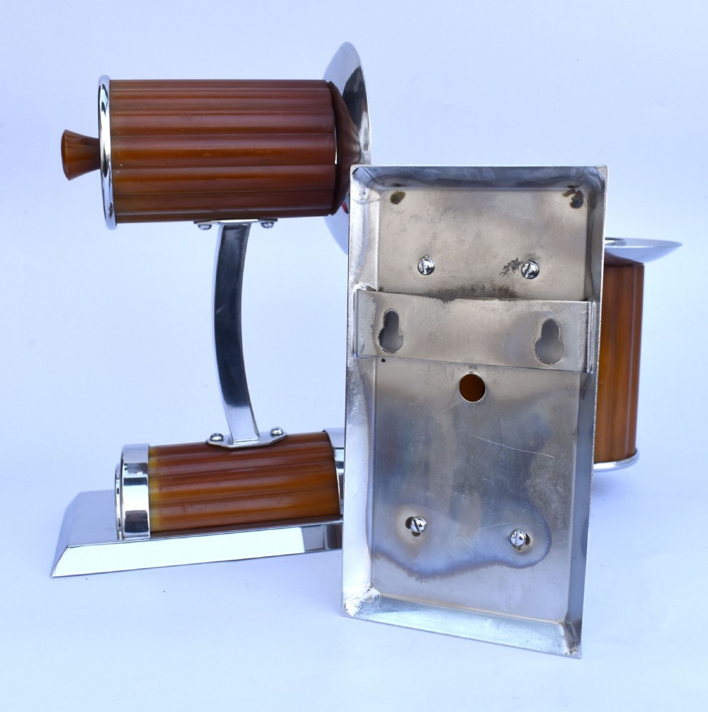 Art Deco Odeon Cinema Bakelite Catalin Globe Shade Wall Light Sconces, Circa 1930's View VII