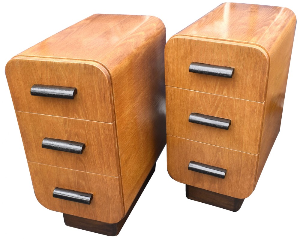 Art Deco Pair Of Modernist Blonde Oak Bedside Cabinets, c1930 View VI