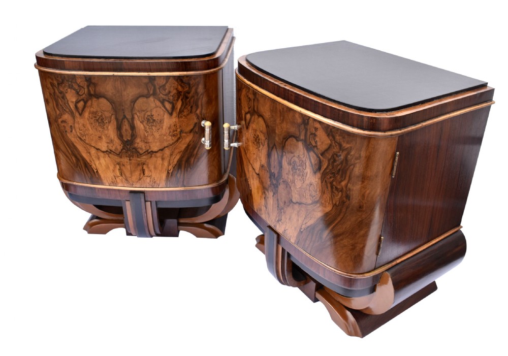 Art Deco Italian Pair of Matching Bedside Table Cabinets , c1930 View VIII