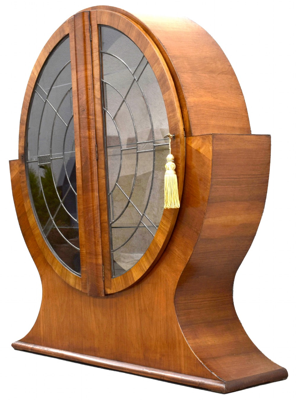 Art Deco Circular Display Cabinet in Walnut, 1930's View II