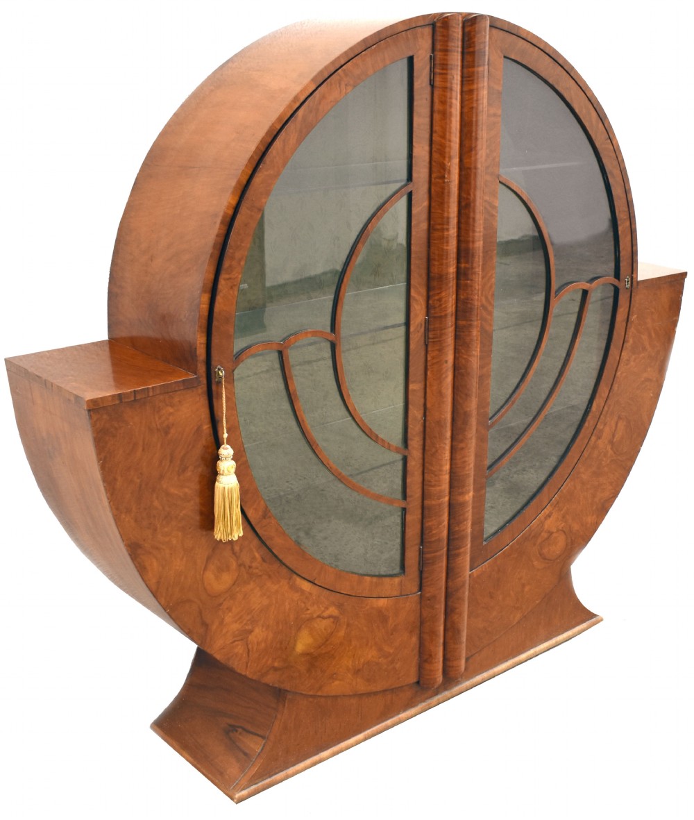 Art Deco Display Cabinet in Walnut, c1930s View VIII