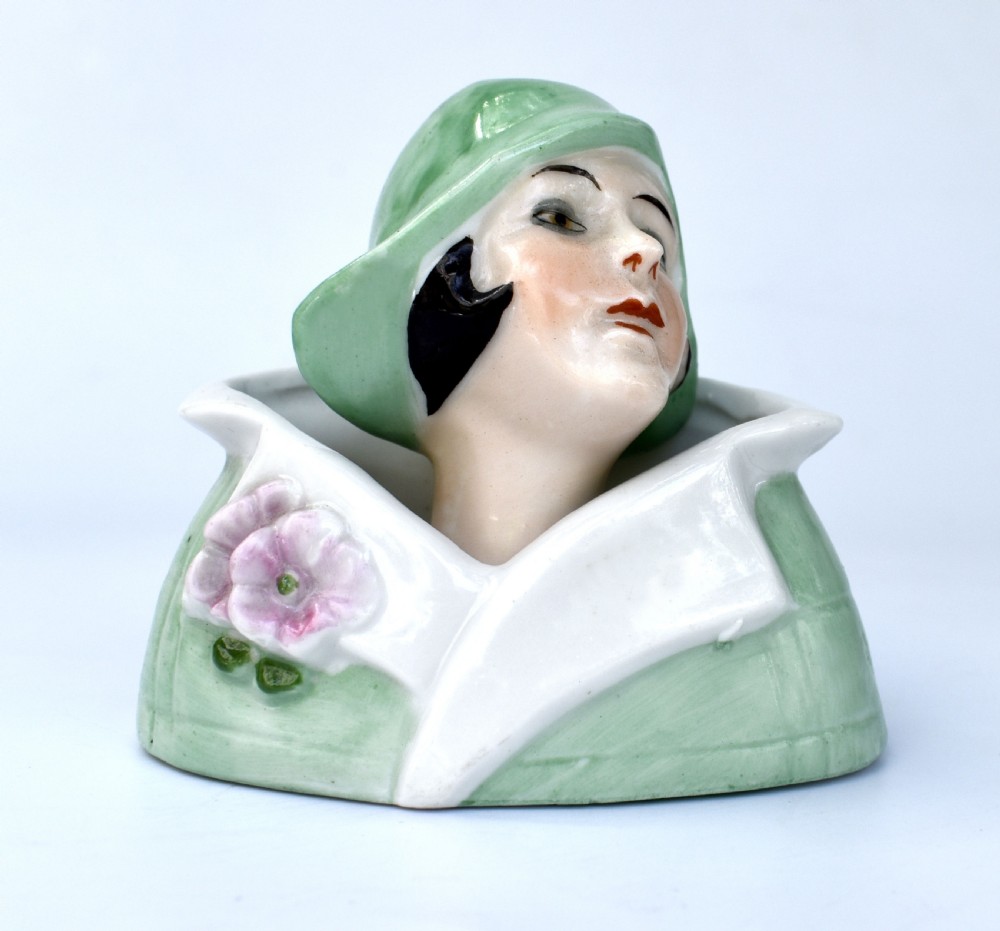 Art Deco Flapper Powder Puff Doll & Stand By Fasold & Stuach, c1930 View VIII