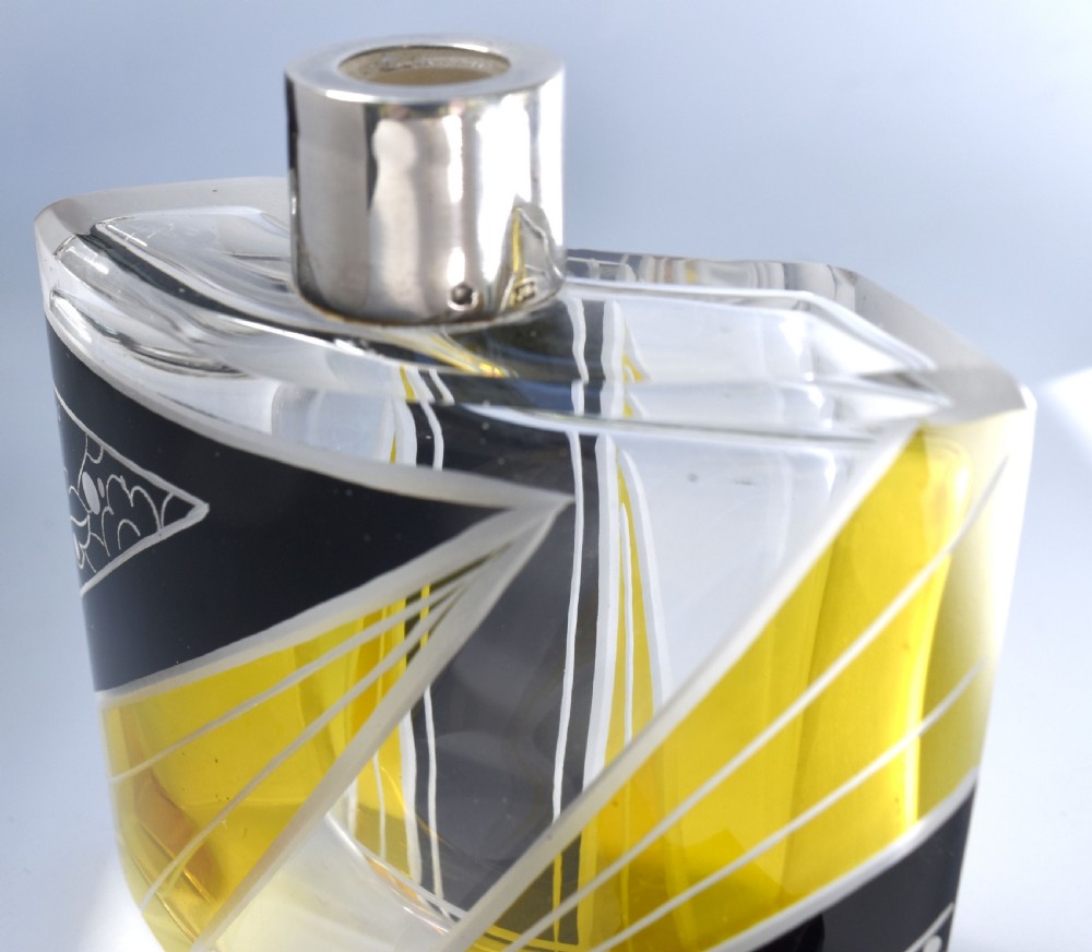 Art Deco Ladies Silver & Enamel Perfume Bottle, c1930 View VI