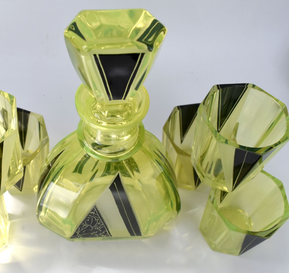 Art Deco Uranium Glass Decanter Set, c1930 View III