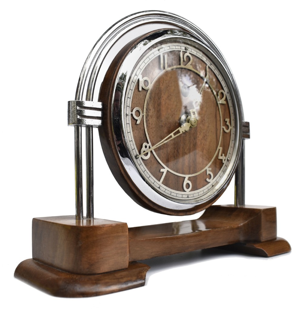Art Deco Chrome & Walnut Electric Mantle Clock, c1930 View IV