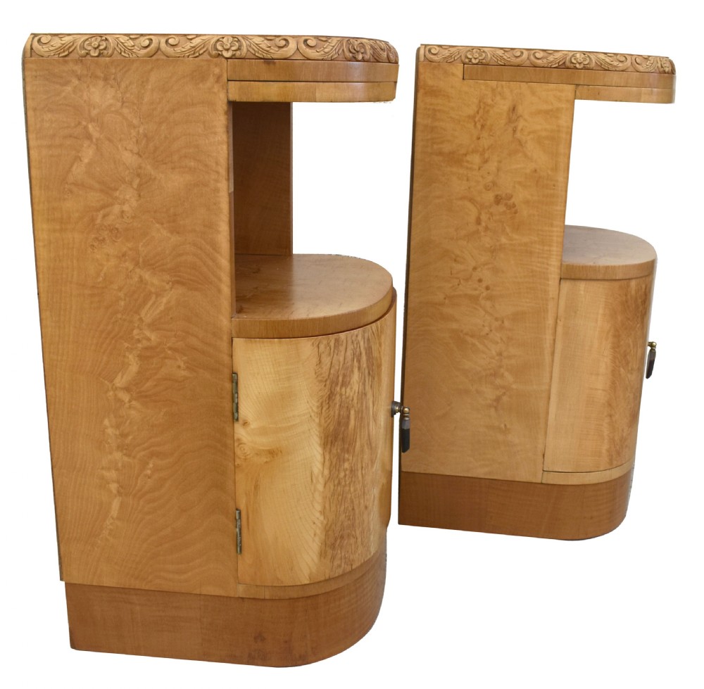 Art Deco Pair Of Blonde Sycamore Bedside Cabinets By Epstein, c1930 View IV