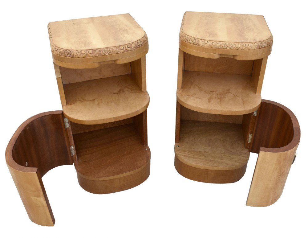 Art Deco Pair Of Blonde Sycamore Bedside Cabinets By Epstein, c1930 View VI