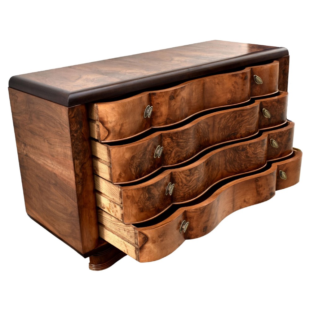 Art Deco Large Italian Serpentine Chest Of Drawers, c1930 View IX
