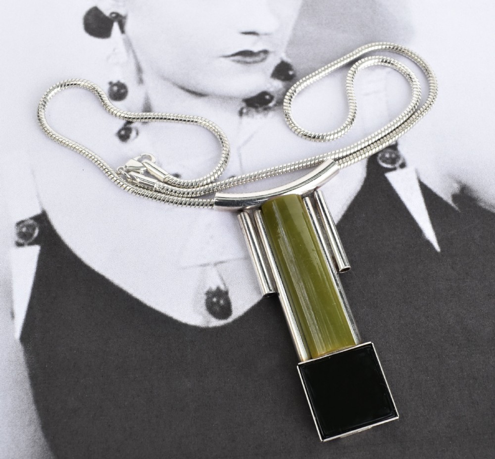Art Deco Bakelite And Chrome Necklace, c1930 View IV