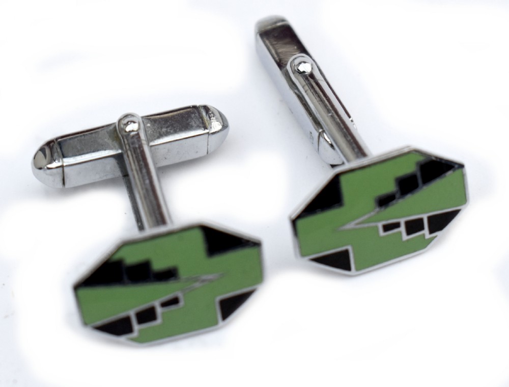 Art Deco Original Gentleman's Green & Black Enamel Cufflinks, English, C1930 View IV