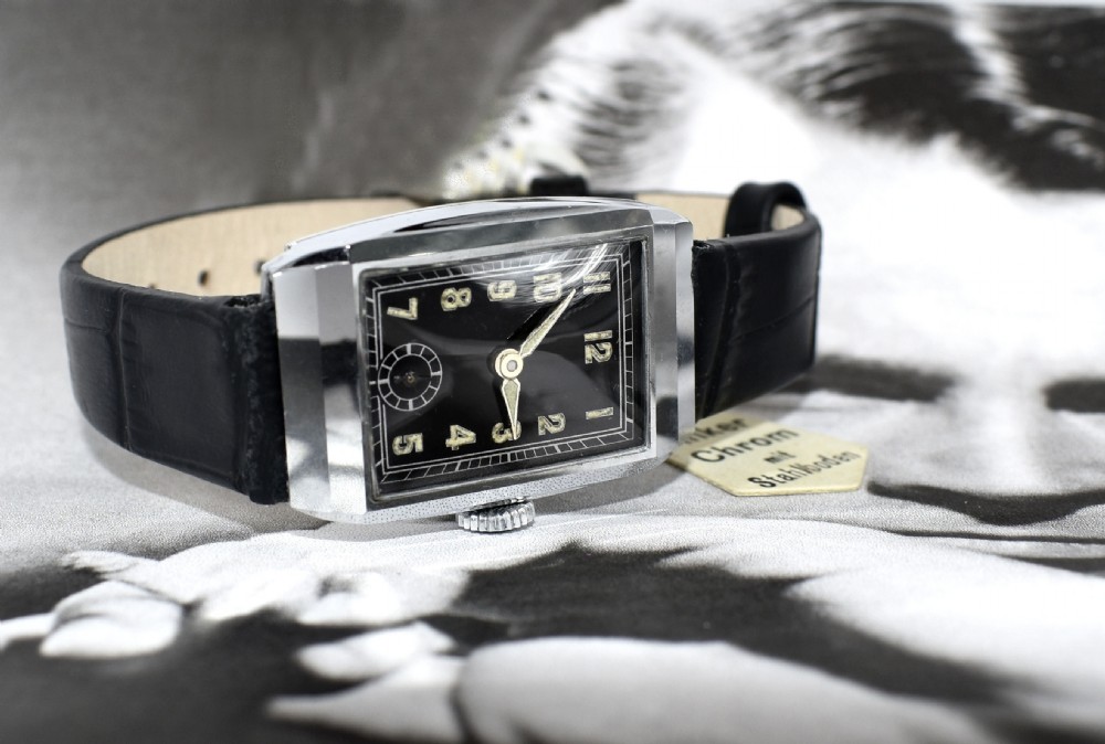 Art Deco 1930's Gents Chrome Wristwatch, Never Used, Newly Serviced View II