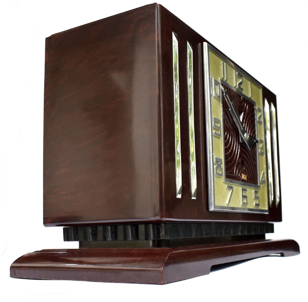 Large Art Deco French Bakelite Mantle Clock by JAZ, c1930s View VI
