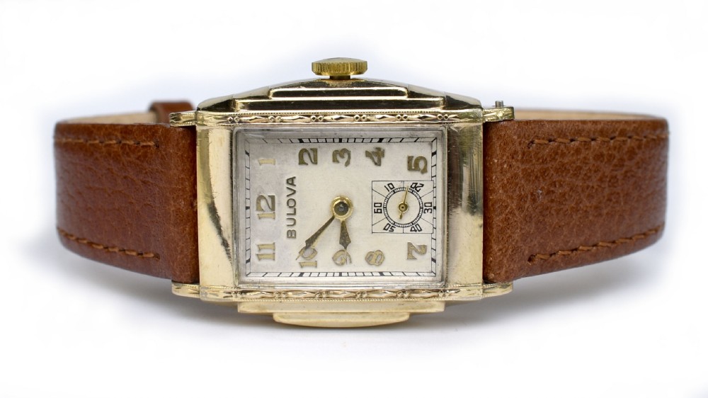 Art Deco Gents Watch, 10k Gold, By Bulova, Serviced, c1936 View VIII