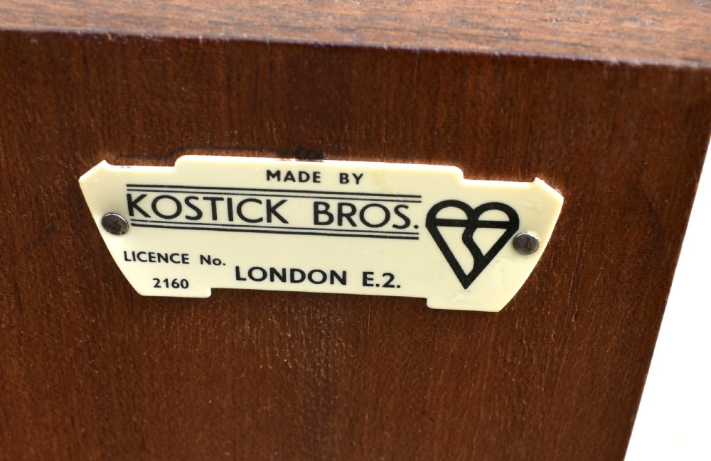 Art Deco Figured Walnut English Book Table on Casters, c1930 View IV