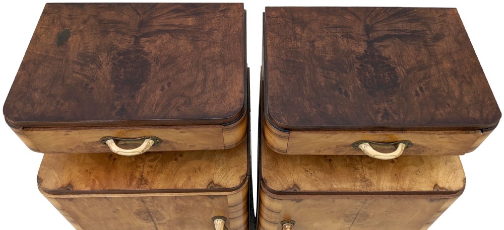 Art Deco Pair of Stylish Blonde Bedside Cabinets, Italian, c1930 View III